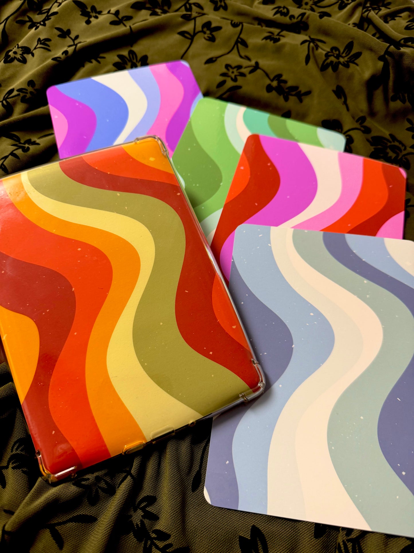 Groovy Kindle Insert (Glossy)